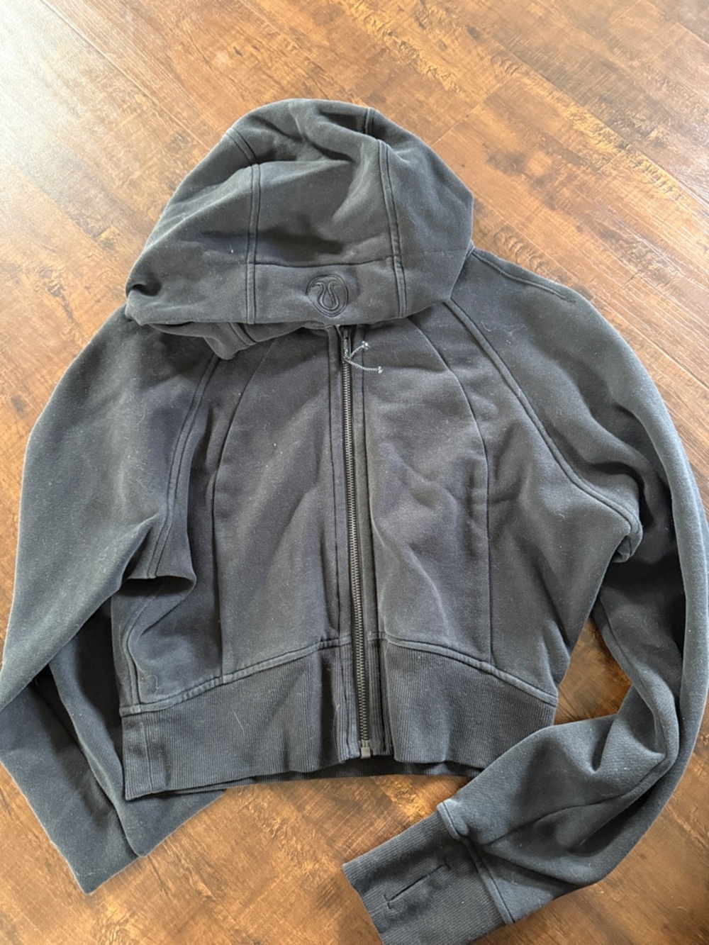 lululemon cropped scuba zip up